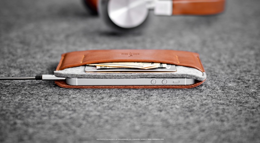        iPhone 5  iPhone 5s Handwers Portside   