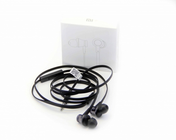  Xiaomi basic 